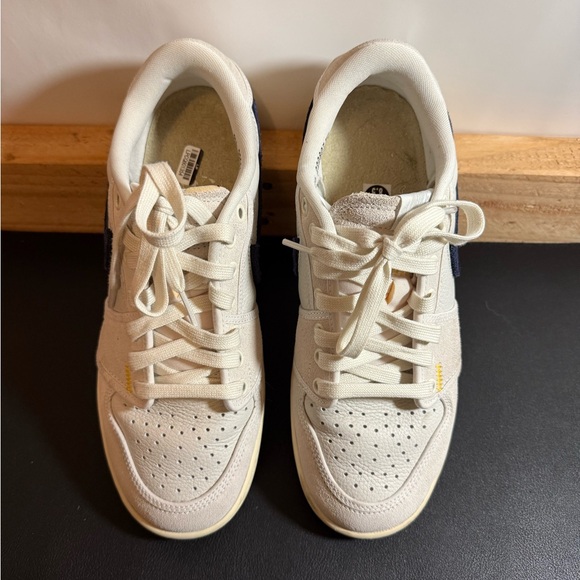 Size 8.5 - Jordan 1 AJKo - Picture 3 of 8